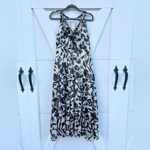 Super Natural by Secret Mission Black Monochrome Floral Emma Maxi Dress